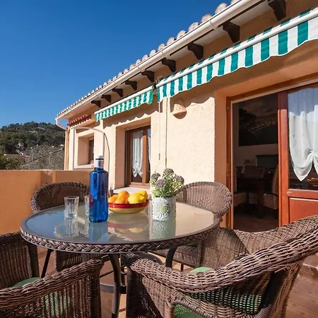Castillo - Chill Out By Villamar Villa